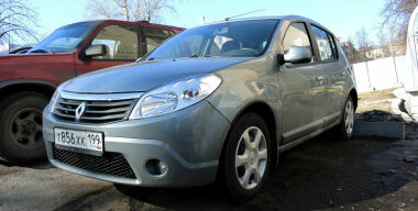 Проще некуда: как самостоятельно вернуть фарам блеск и прозрачность — АвтоВзгляд