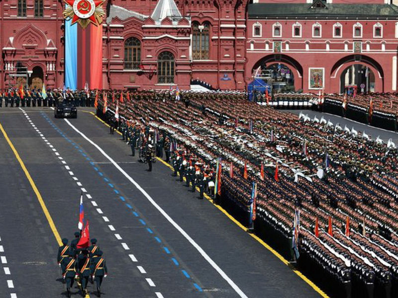 Парад Победы 2026 в Москве проходит без техники: что изменится на Красной площади 9 Мая