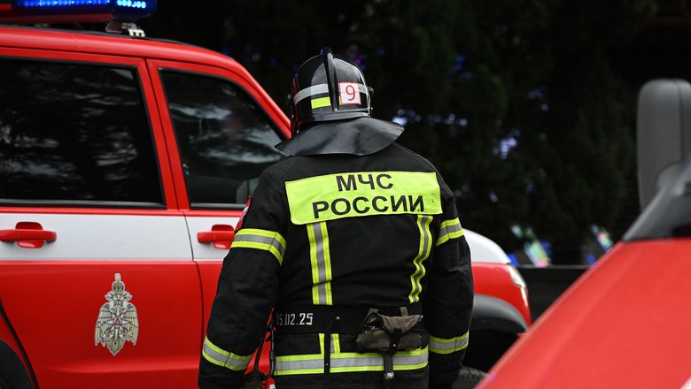 В Таганроге после атаки ВСУ произошло возгорание танкера и резервуара с топливом