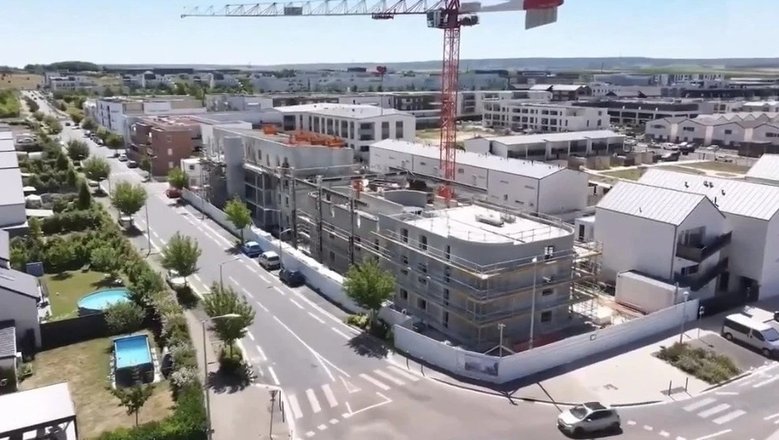 Во Франции напечатали на 3D-принтере целый жилой дом: в нем 12 квартир