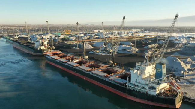 В порт Усть-Луга из Бельгии отправили заминированный газовоз
